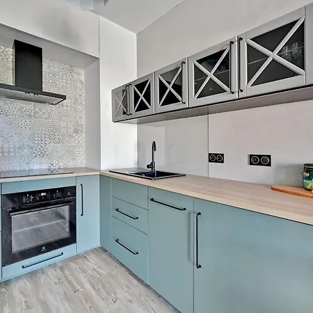 Flatbook - Center Apartment